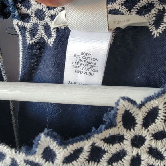 Cato navy womens blue embroidered floral top sz M long-sleeve Peasant boho Fairy - Picture 8 of 8